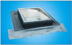 GUTTA Střešní okno UNI černá - světlost 450*550mm